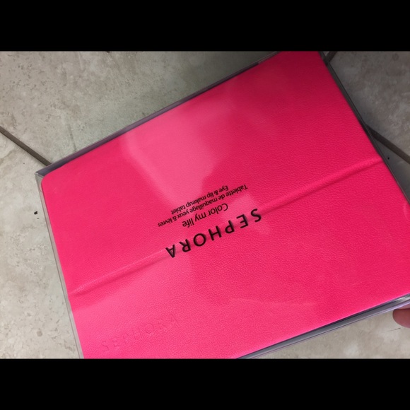 Eyeshadow Tablet Case - Picture 4 of 5